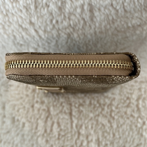 Valentino Leather Lace Floral Print Zip Around Wallet - Picture 6 of 12